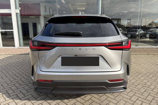 Lexus NX 350h Prestige 2WD