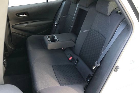 Toyota Corolla 1.8 Hybrid Comfort