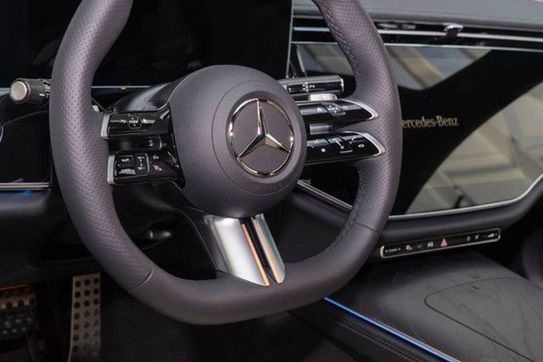 Mercedes Klasa E 220 d 4-Matic AMG