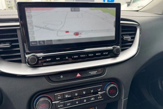 Kia Ceed 1.5 t-Gdi Tribute Dct