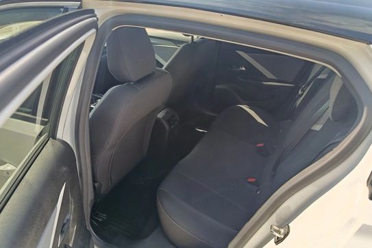 Opel Astra 1.2 T Business Edition S&S