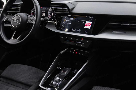 Audi A3 35 TFSI mHEV Advanced S tronic