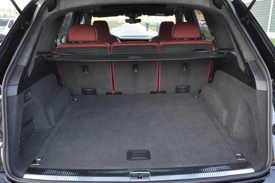 Audi Q7 SQ7 TDI quattro