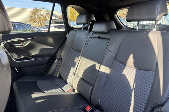 Toyota RAV4 Selection 2.5 Hybrid