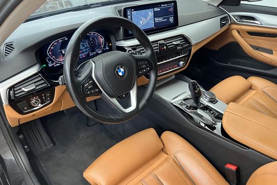BMW Seria 5 520d xDrive mHEV aut