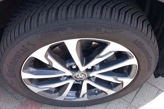 Toyota Corolla Cross 2.0 Hybrid Style AWD