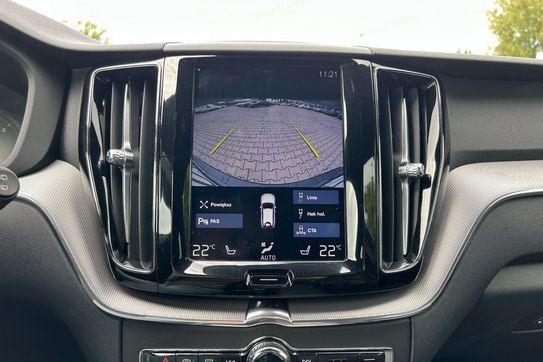 Volvo XC60 B4 D AWD R-Design