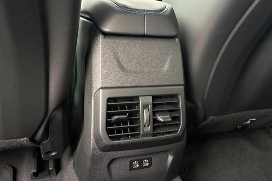 BMW Seria 2 220i mHEV aut