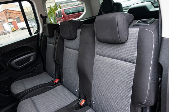 Toyota Proace City Verso Long L2H1 Business 7os AT