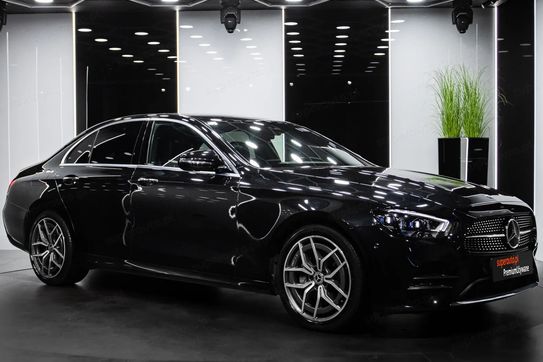 Mercedes Klasa E 220 d 4-Matic AMG