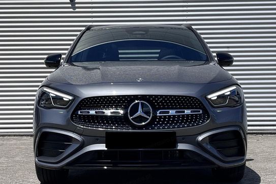 Mercedes GLA 200 AMG Line