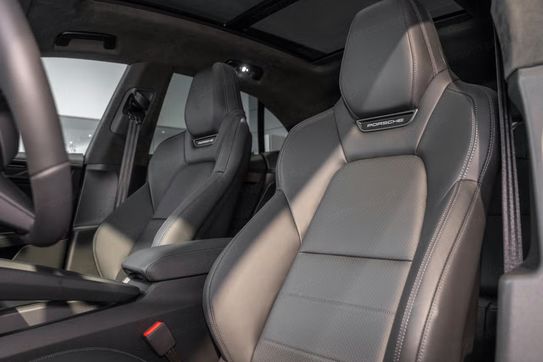 Porsche Macan Turbo