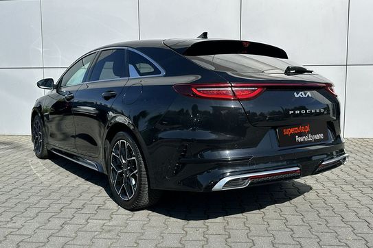 Kia ProCeed 1.5 t-Gdi Gt Line Dct
