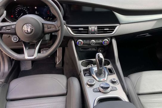 Alfa Romeo Giulia 2.0 Turbo Veloce Q4
