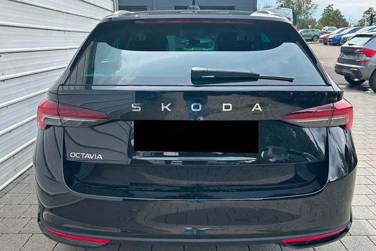 Skoda Octavia Drive Selection 1.5 TSI mHEV DSG