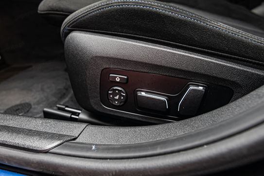 BMW Seria 3 Touring 330i xDrive M Sport