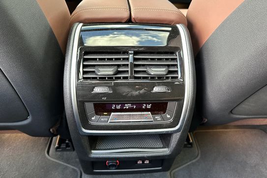 BMW X7 M60i xDrive