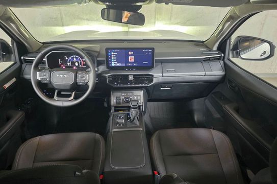 Toyota HiLux mHEV Double Cab Active 4x4 aut