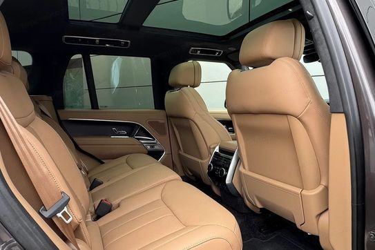 Land Rover Range Rover 3.0 P380 mHEV Westminster Edition