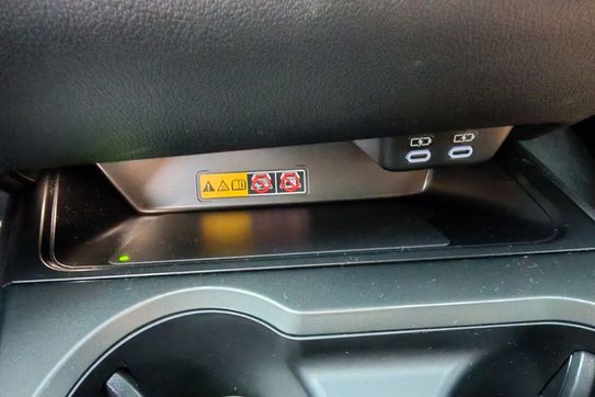 Lexus UX 300h F Sport Design 2.0 Hybrid Dynamic Force