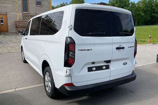 Ford Transit Custom Kombi M1 320 L2H1 Trend