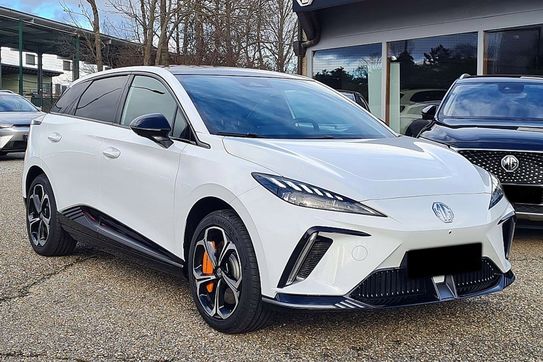 MG 4 64kWh XPower 4x4