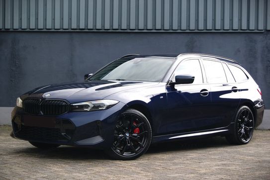 BMW Seria 3 Touring 330i xDrive M Sport