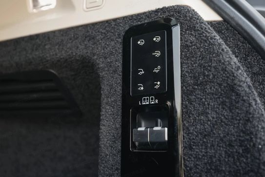 Land Rover Range Rover D300 SE