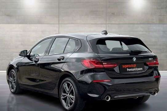 BMW Seria 1 120i Sport Line