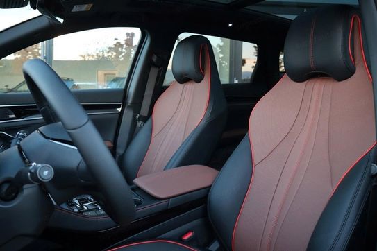 BYD Seal U DM-i  Design AWD