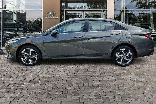 Hyundai Elantra 1.6 Smart