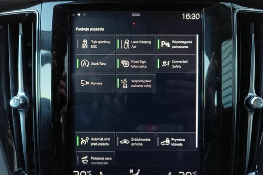 Volvo XC60 T4 Momentum Pro aut