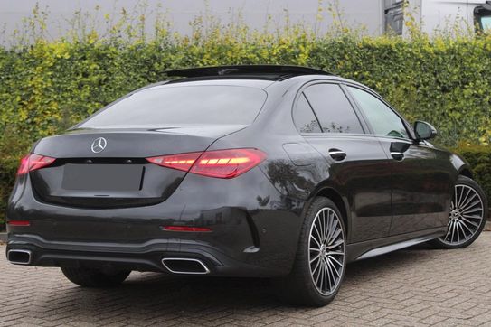 Mercedes Klasa C 220 d  4-Matic AMG