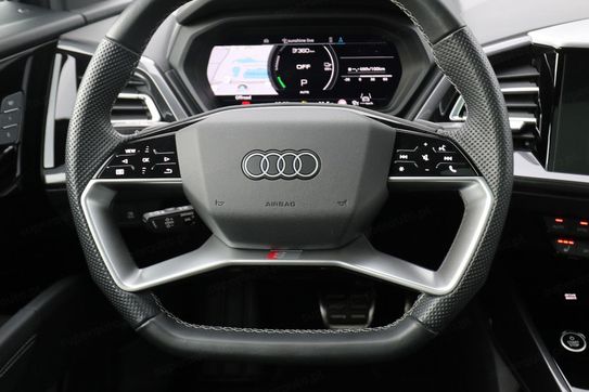 Audi Q4 e-tron 45 S Line Edition