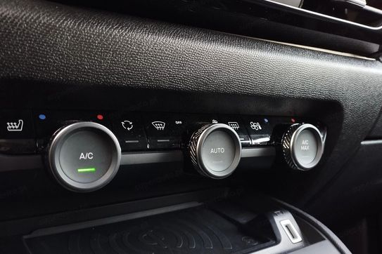 Citroen C4 X 1.2 PureTech Shine S&S EAT8