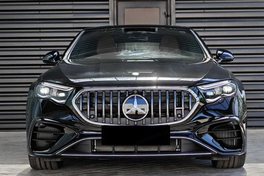 Mercedes Klasa E AMG 53 4Matic+ Hybrid