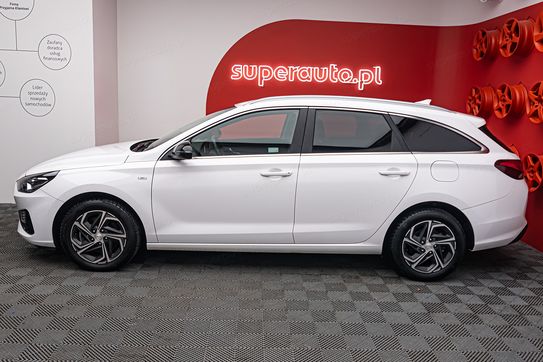 Hyundai i30 1.5 T-GDI 48V Smart DCT