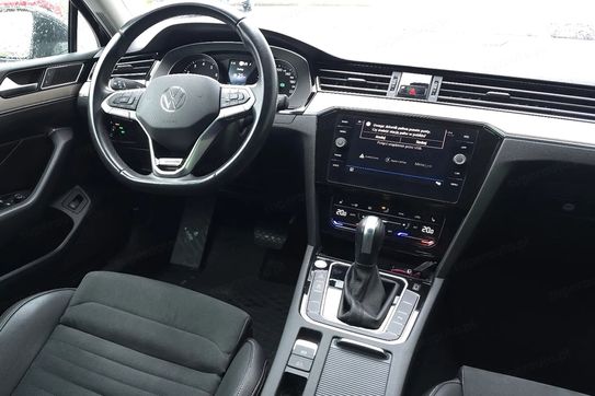 Volkswagen Passat 2.0 TSI 4Mot. Elegance DSG