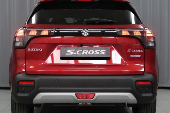 Suzuki S-Cross 1.4 SHVS Elegance 4WD