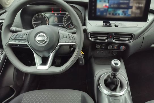 Nissan Juke Acenta 1.0 DIG-T  MT 2WD