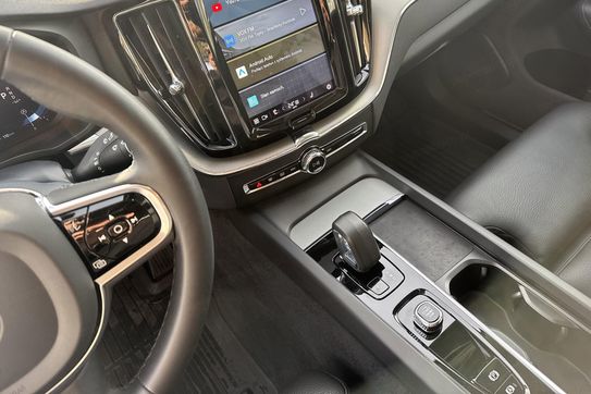 Volvo XC60 B4 B Plus Dark