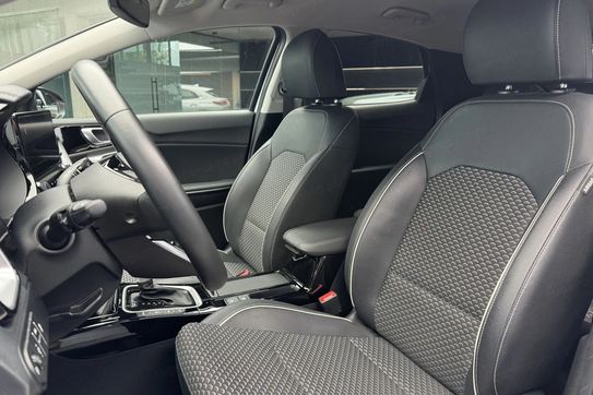 Kia XCeed 1.5 T-GDI Business Line DCT