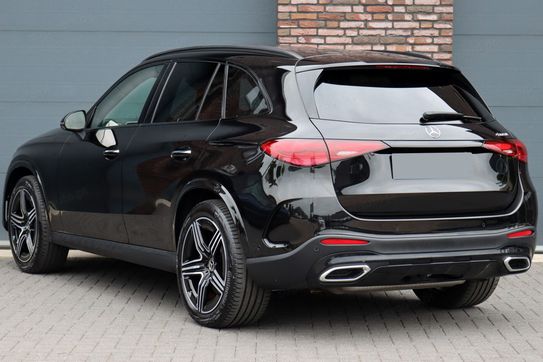 Mercedes GLC 300  4-Matic AMG Line