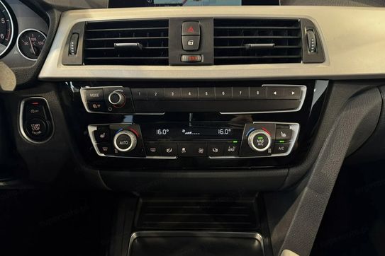 BMW Seria 3 Touring 320d xDrive