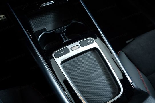 Mercedes GLA 200  AMG Line