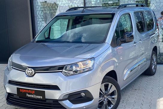 Toyota Proace City Verso Long 1.5 d-4D Family