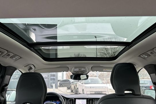 Volvo XC60 B5 B AWD Plus Dark aut