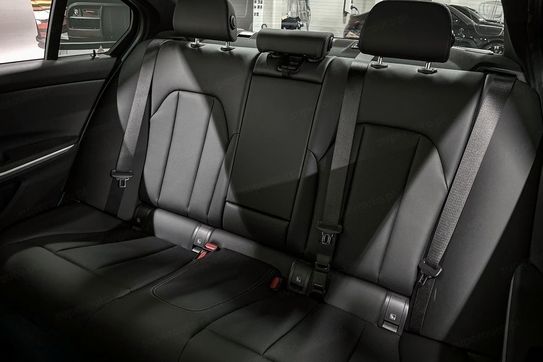 BMW Seria 3 318i M Sport