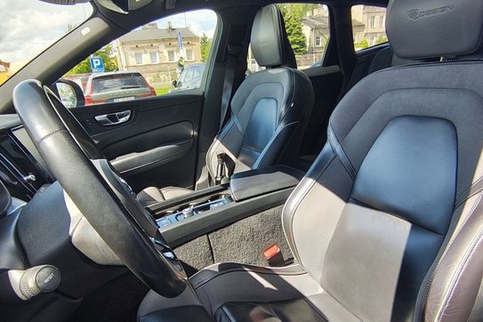 Volvo XC60 B5 D AWD R-Design aut
