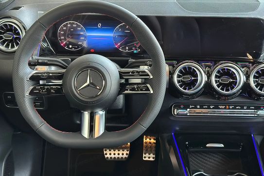 Mercedes GLB 220 d 4-Matic AMG Line